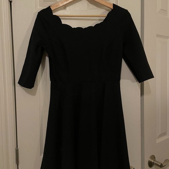 LULUS Scalloped Black Dress - Size M - Picture 1 of 2